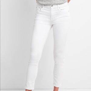 Gap True Skinny White Jeans